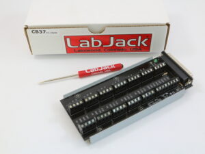 Labjack CB37_package_contents